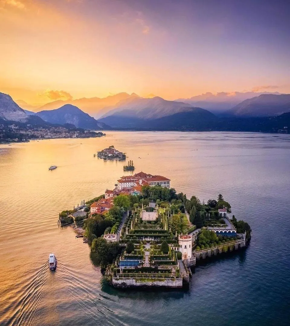 Lily Lake Maggiore Laveno Lejlighed